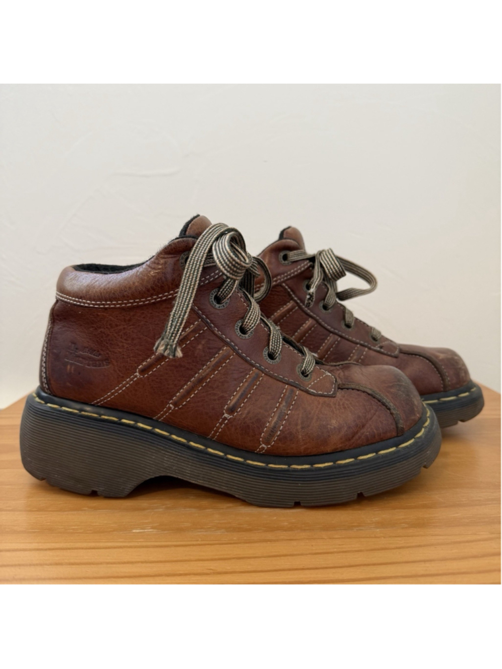 Vintage Y2K Dr Martens Chunky Platform Lace Up Ankle Boot Brown Women’s Size 7